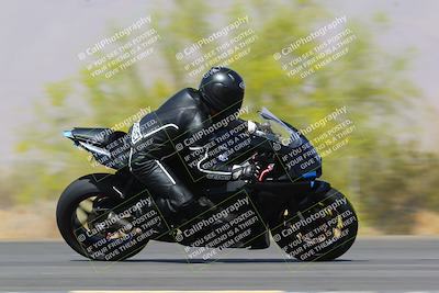 media/Mar-28-2022-Superbike Trackdays (Mon) [[b8603d0f67]]/Open Track Time/Turn 3 Inside/